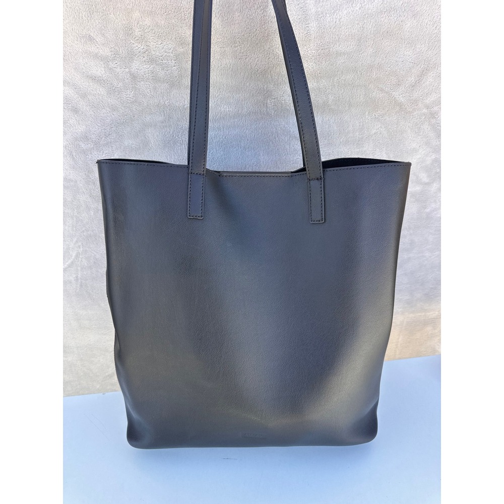 Away Latitude Tote Bag Black Leather Travel Luggage Sleeve Minimalist Large